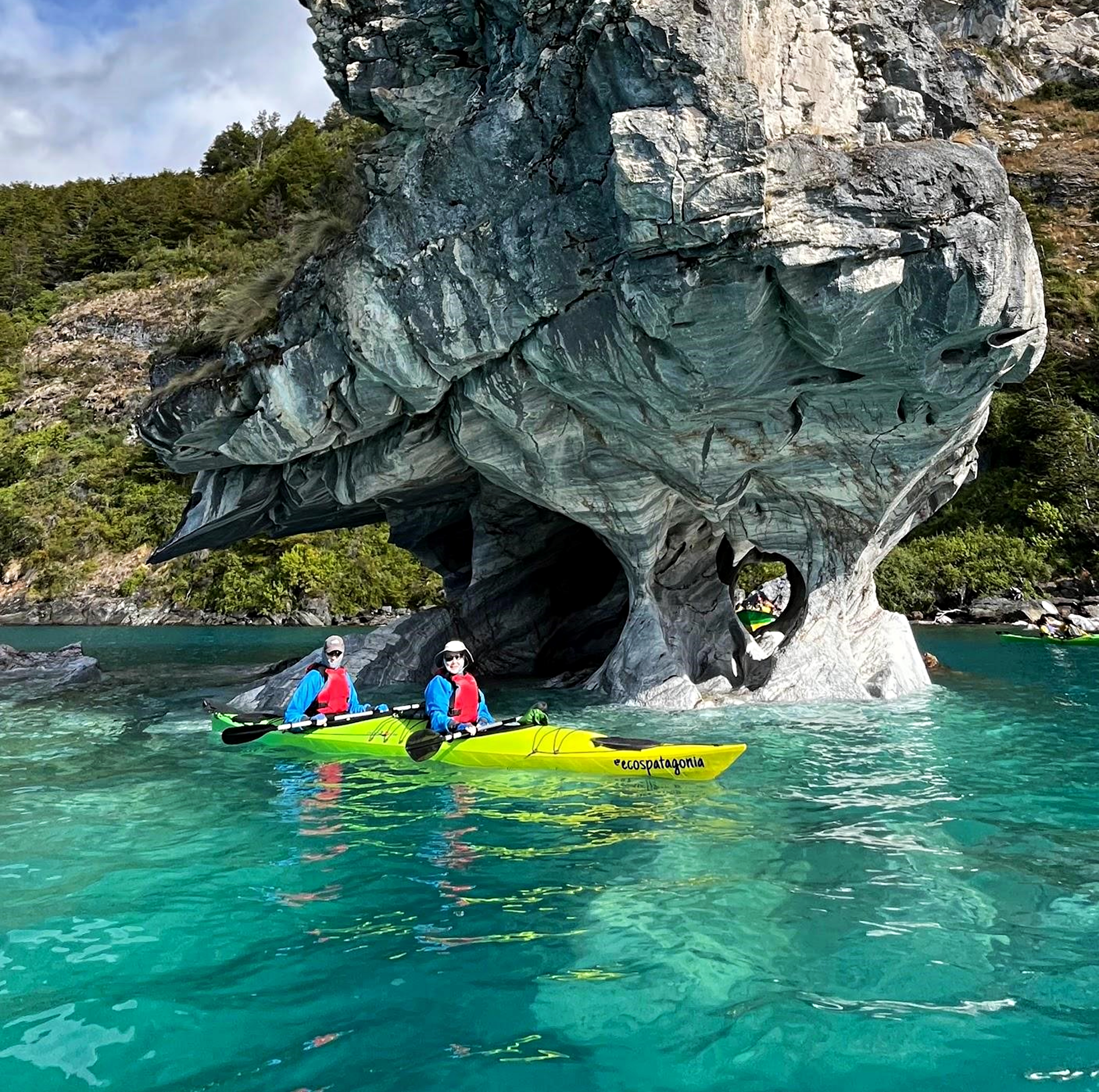 Experiencia en kayak a Capilla de Mármol 